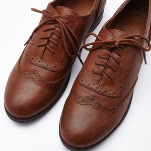 Forever 21 Brown Oxfords / Brogues Shoes EUC